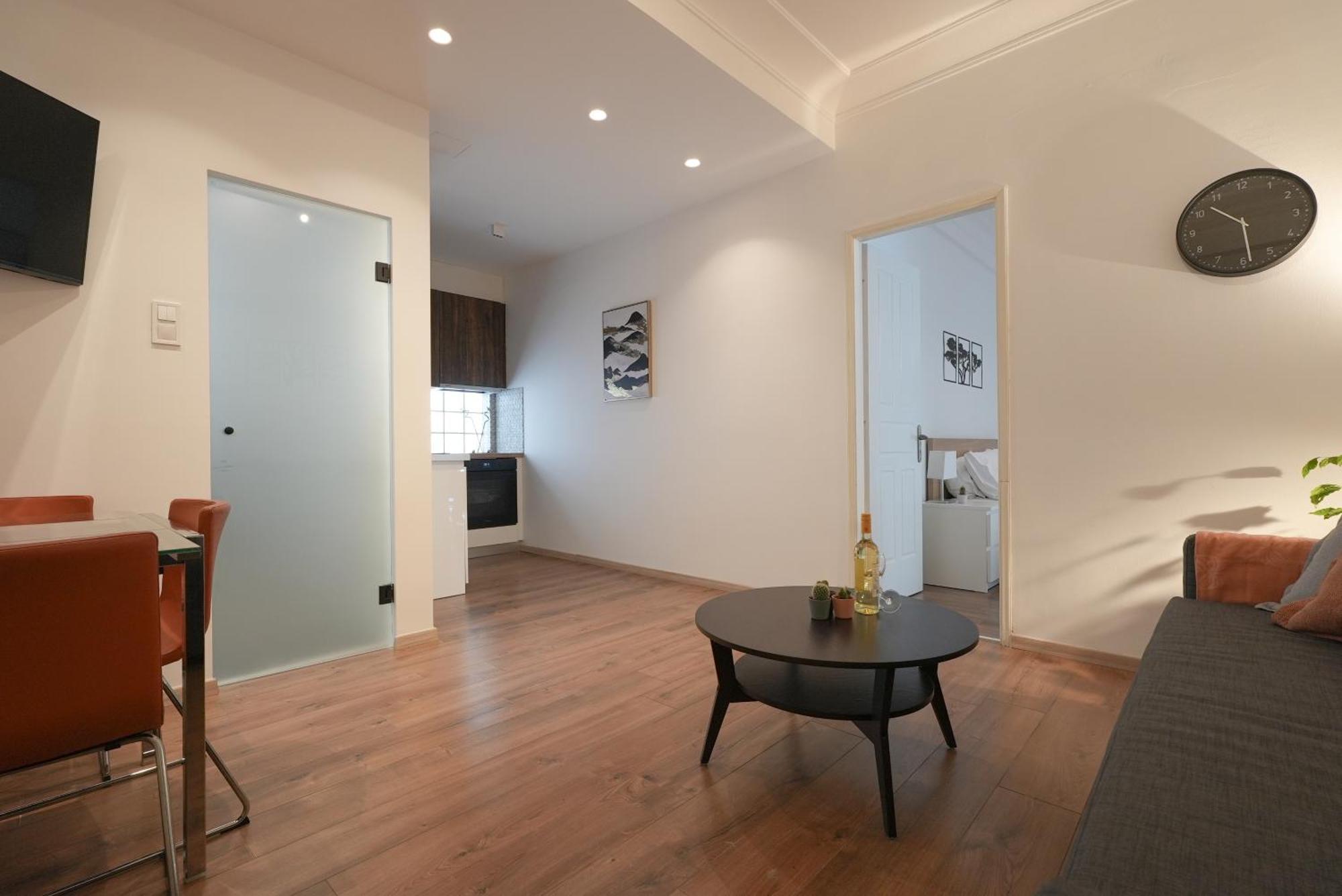 Syntagma Square, 50Sqm Nikis Luxurious Apartment Atenas Exterior foto
